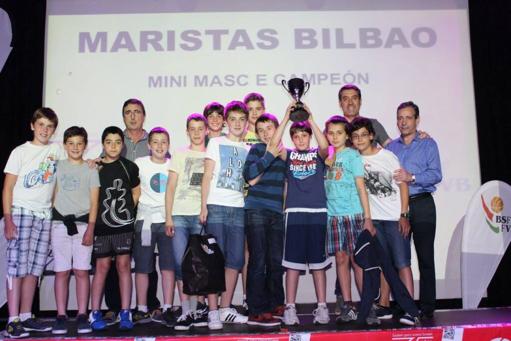 2015-16 Maristas Mini Rendimiento Campeón