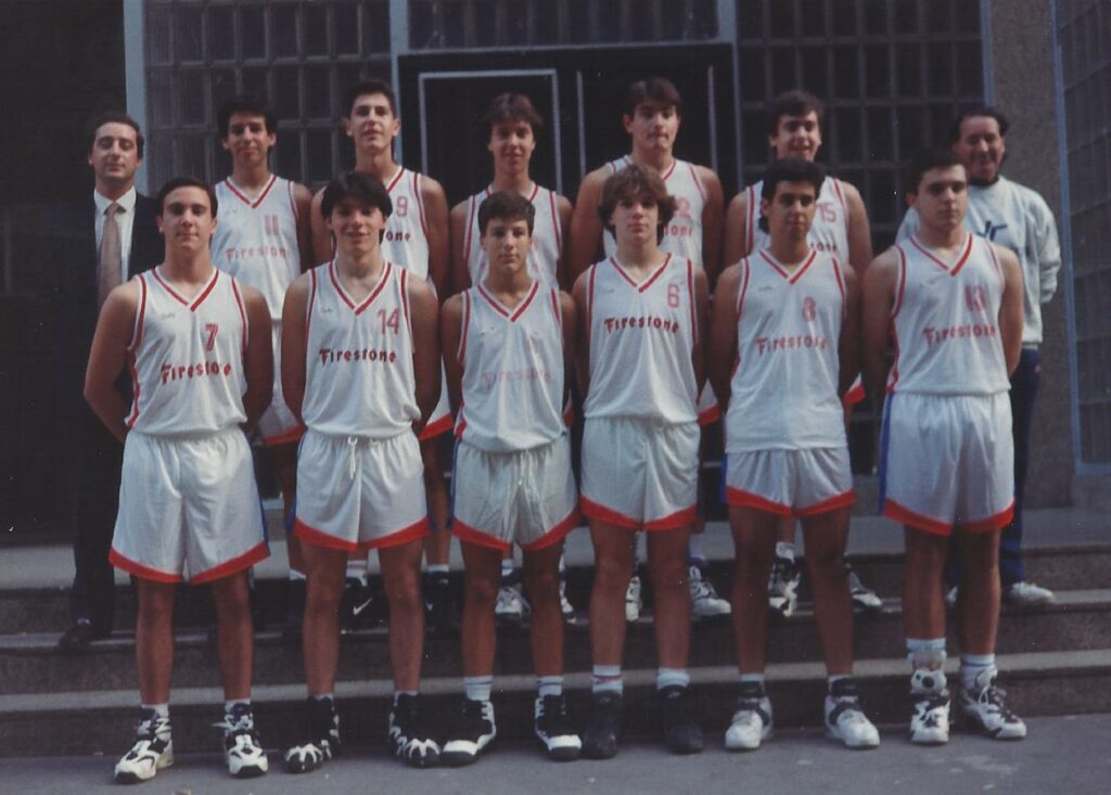 94-95 Patro Maristas cadete campeón liga vasca ( siendo de 1º año)